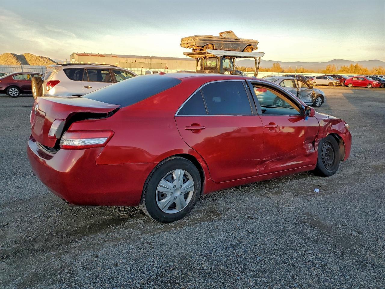 2011 TOYOTA CAMRY