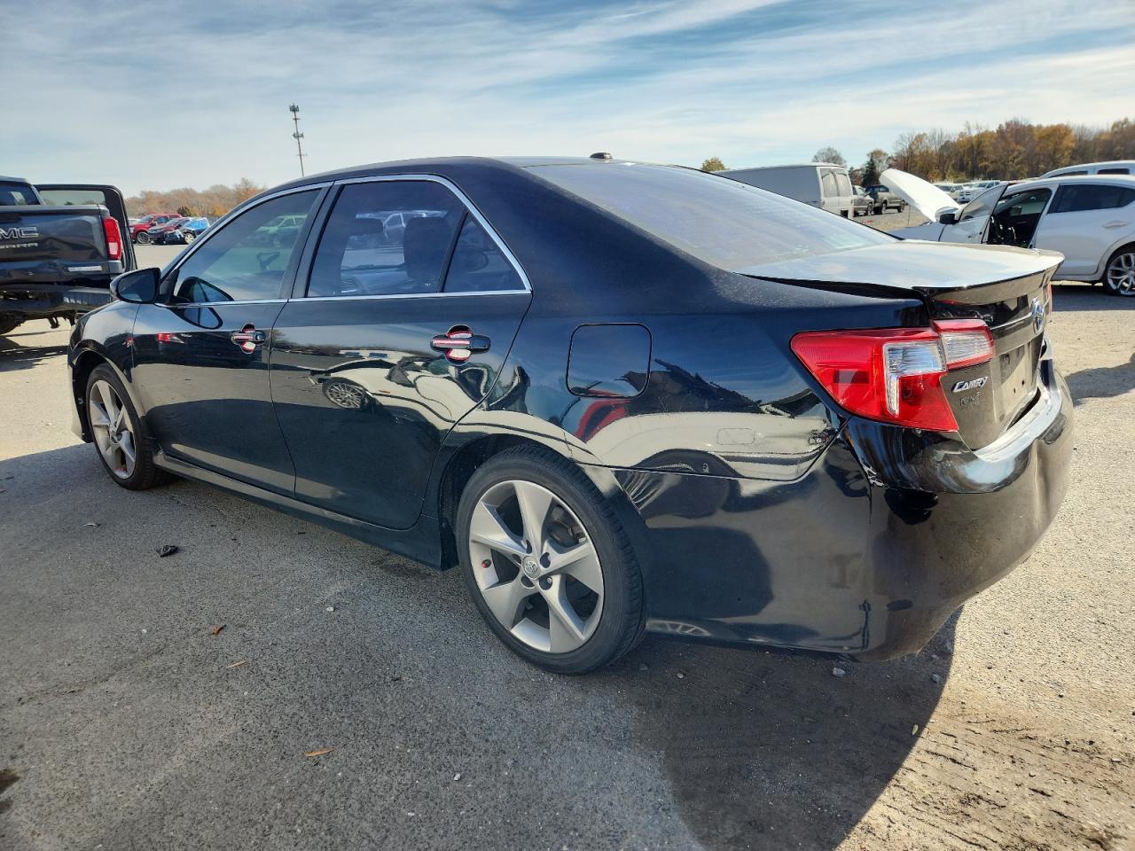 2013 TOYOTA CAMRY