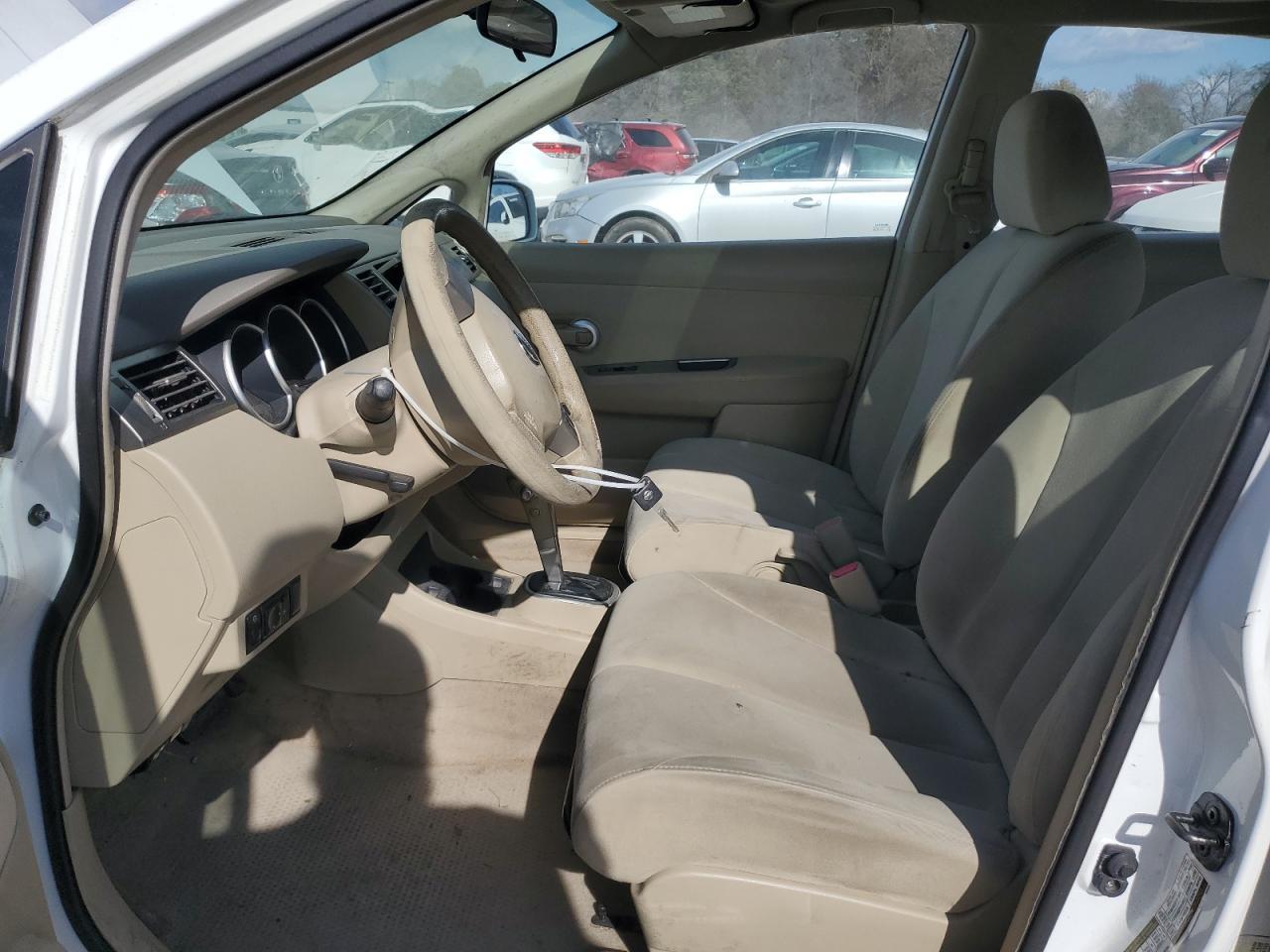 2008 NISSAN VERSA