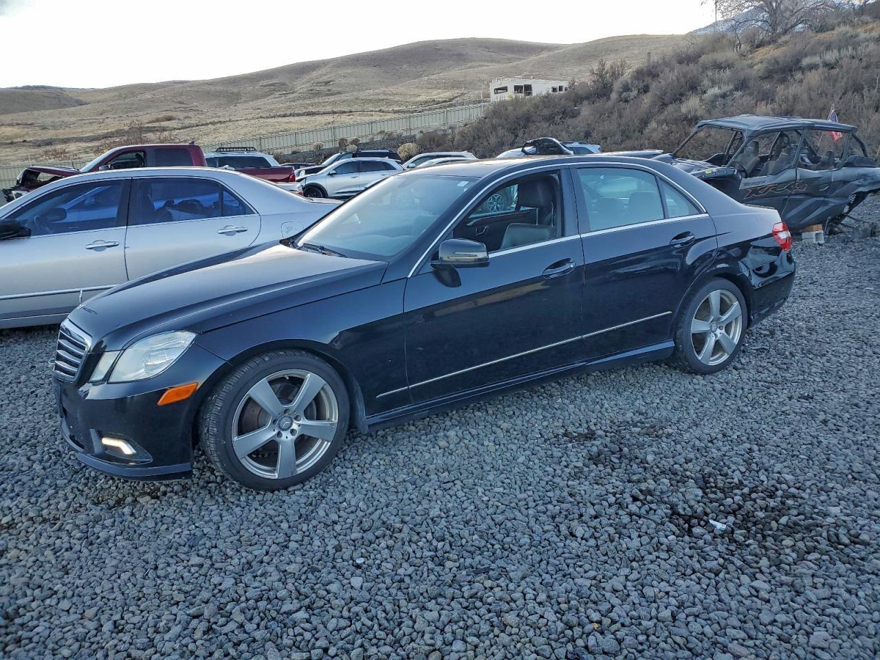 2011 MERCEDES-BENZ E-Class
