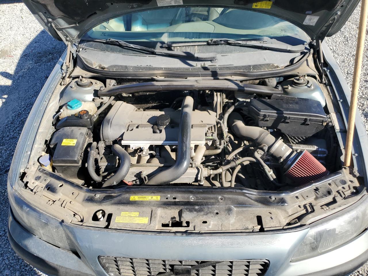 2002 VOLVO S60