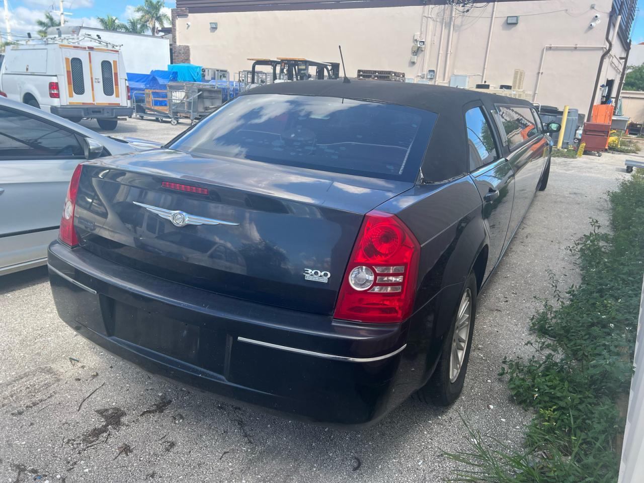 2008 CHRYSLER 300