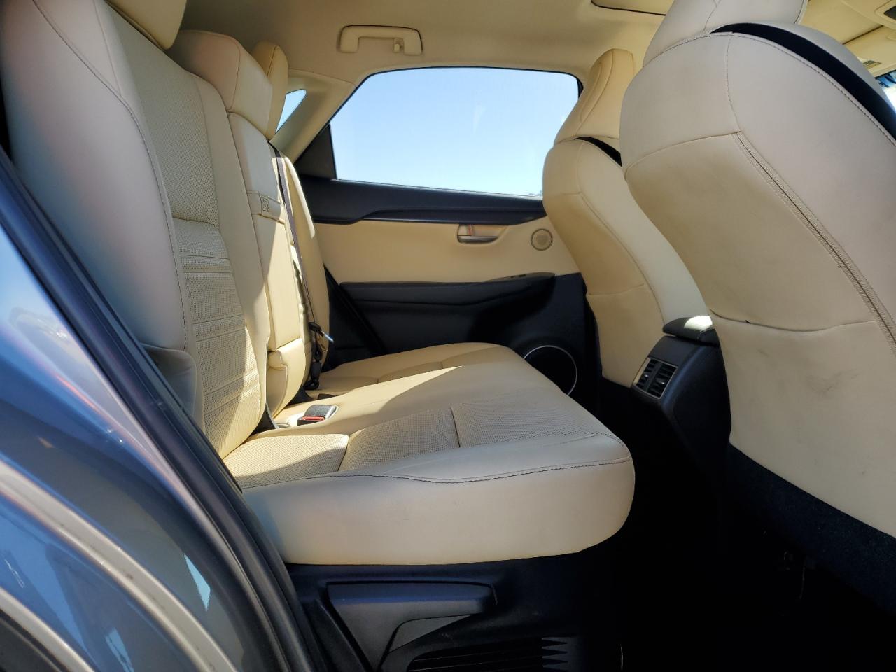 2016 LEXUS NX 200T