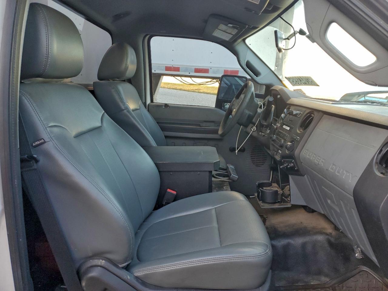 2013 FORD F-450