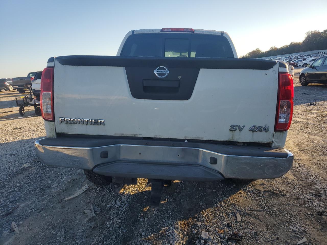 2017 NISSAN Frontier