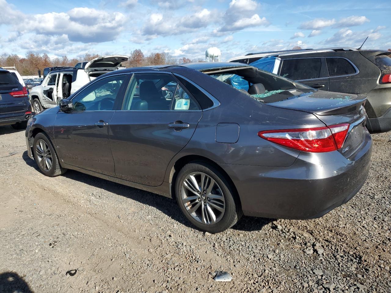 2017 TOYOTA CAMRY