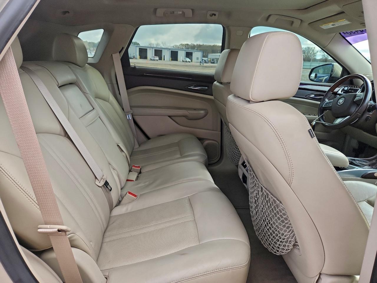 2010 CADILLAC SRX