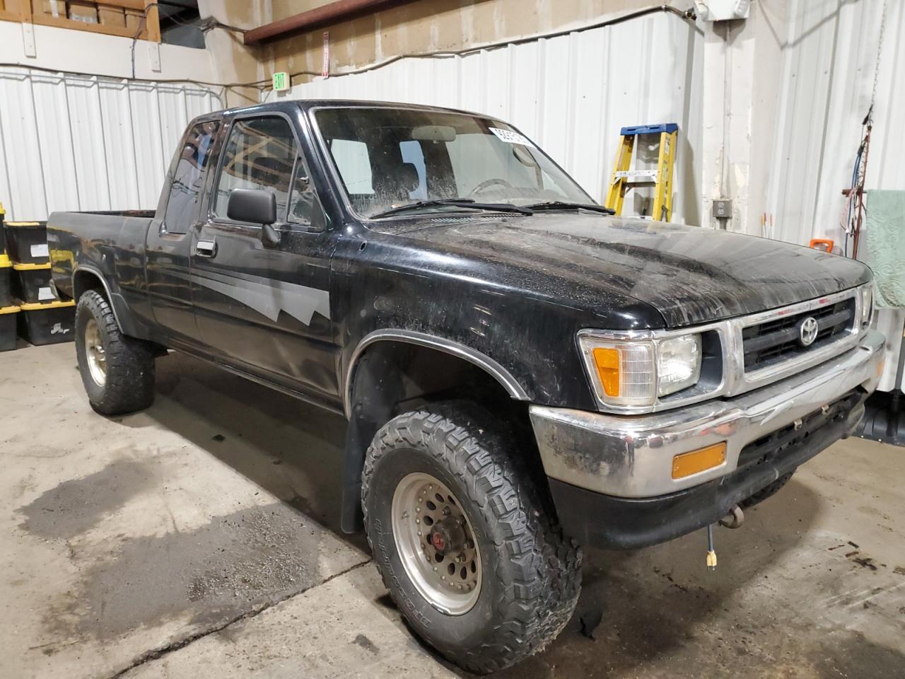 1992 TOYOTA Pickup