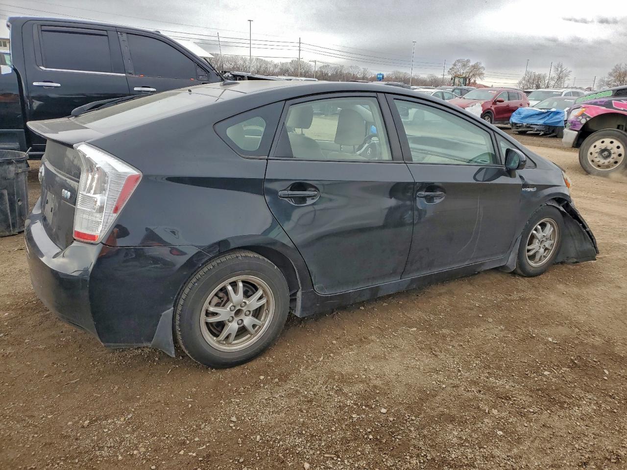 2011 TOYOTA PRIUS