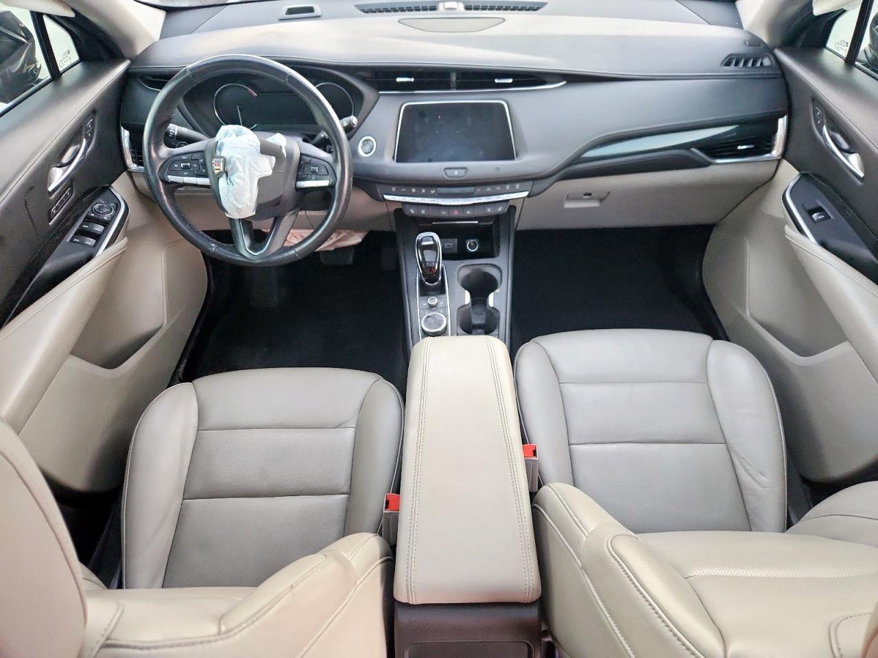 2021 CADILLAC XT4