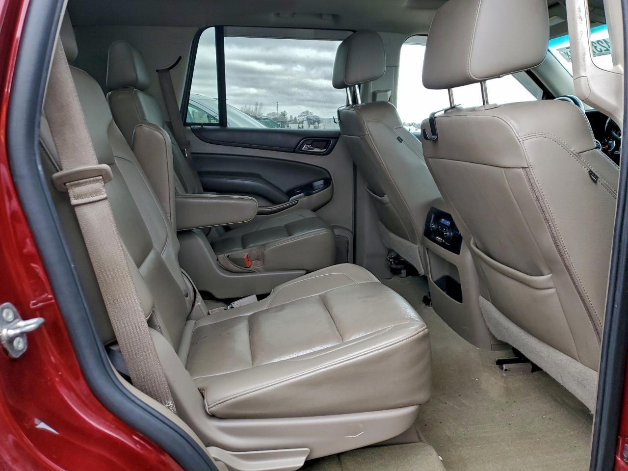 2016 CHEVROLET Tahoe