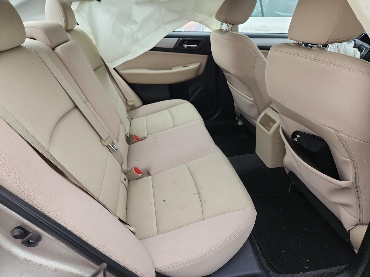 2015 SUBARU Legacy
