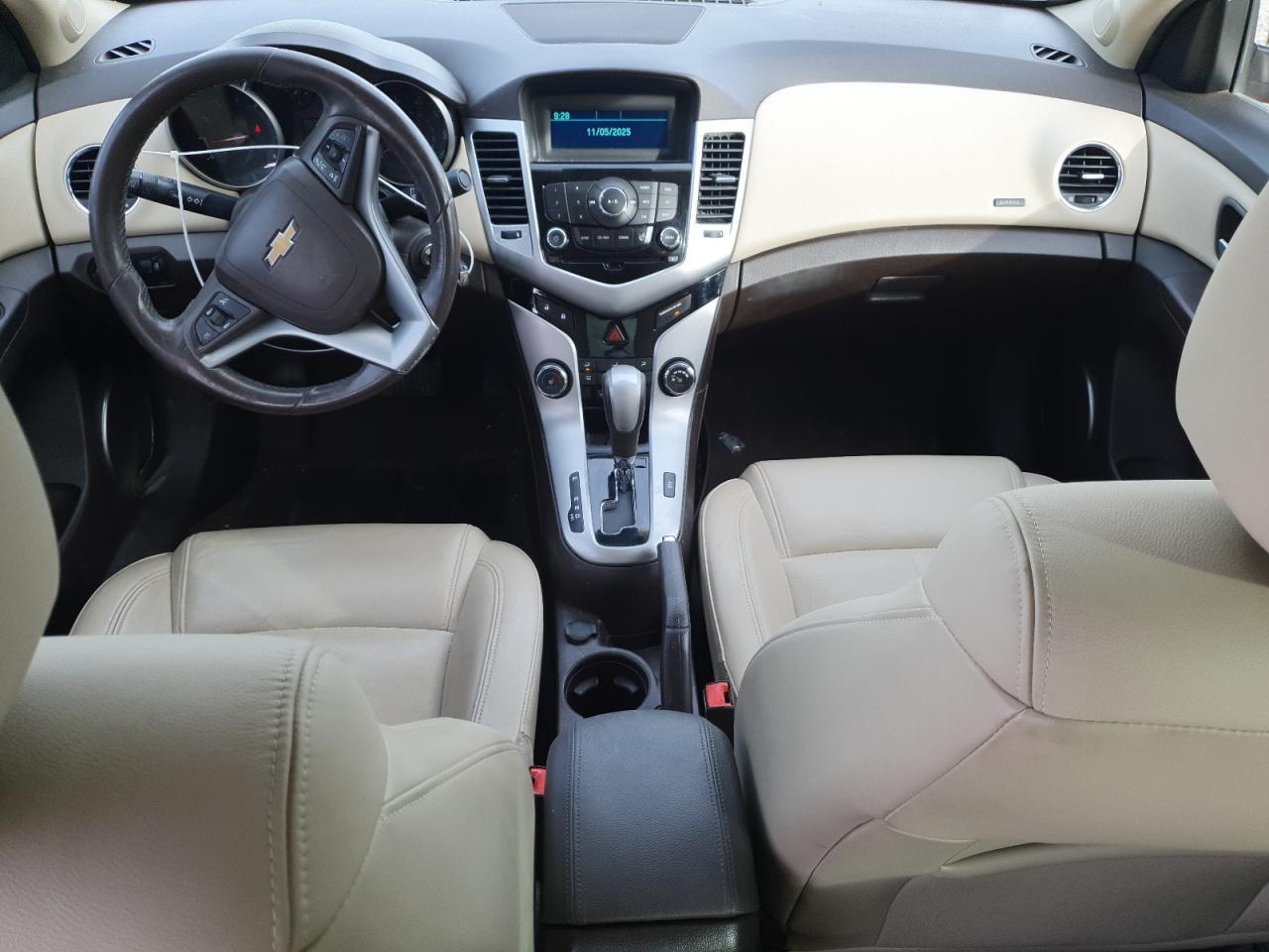 2011 CHEVROLET CRUZE