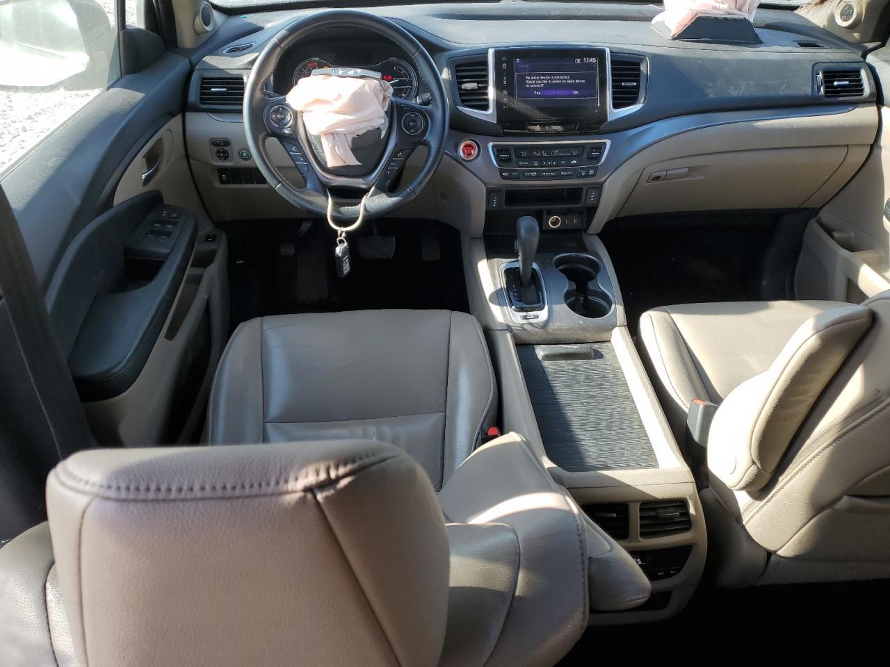 2017 HONDA PILOT