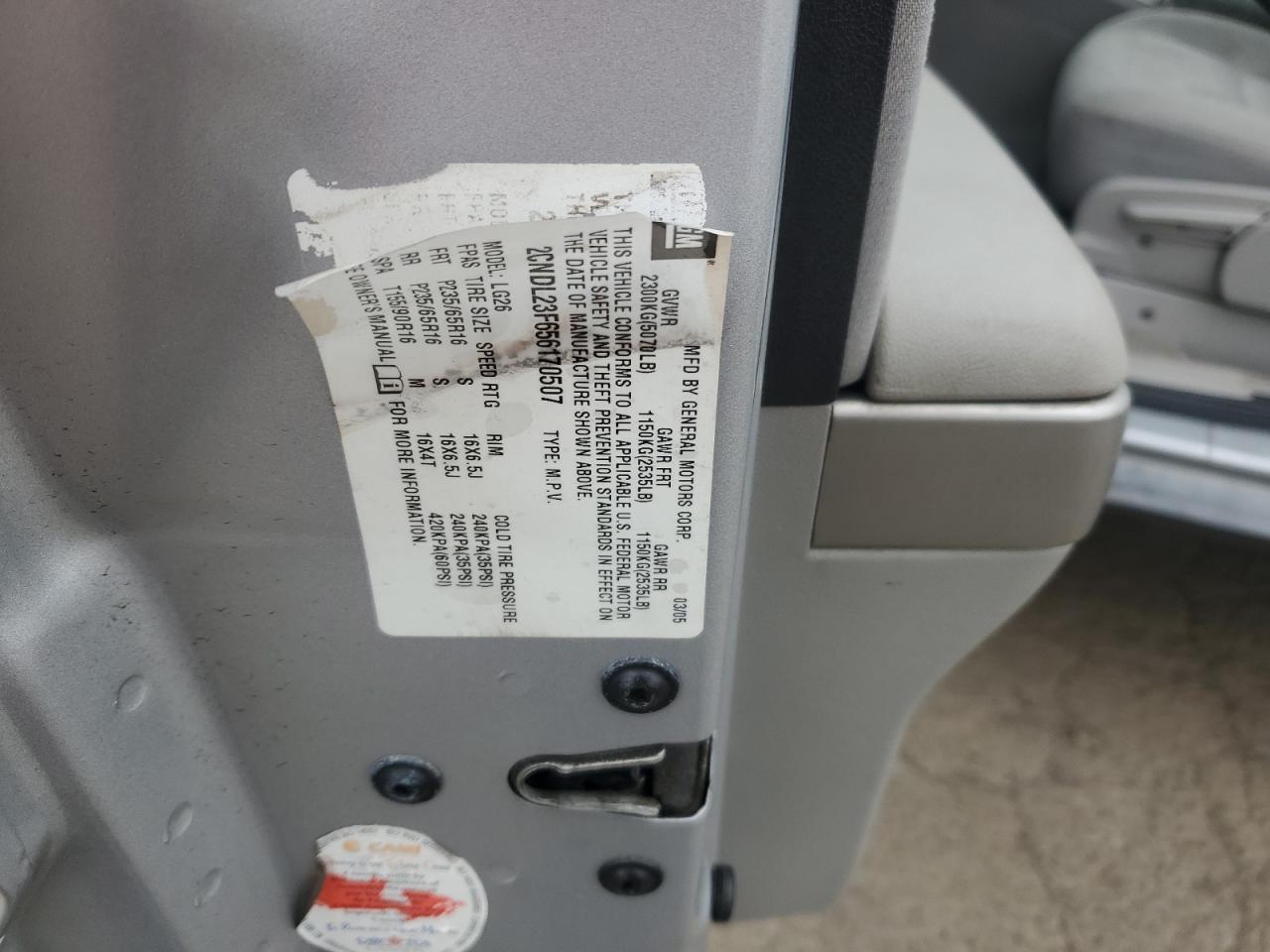 2005 CHEVROLET EQUINOX