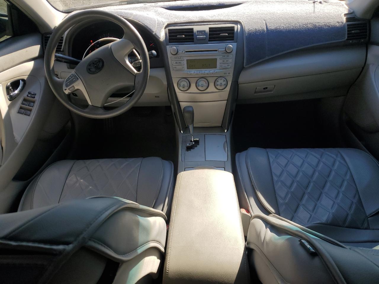 2010 TOYOTA CAMRY