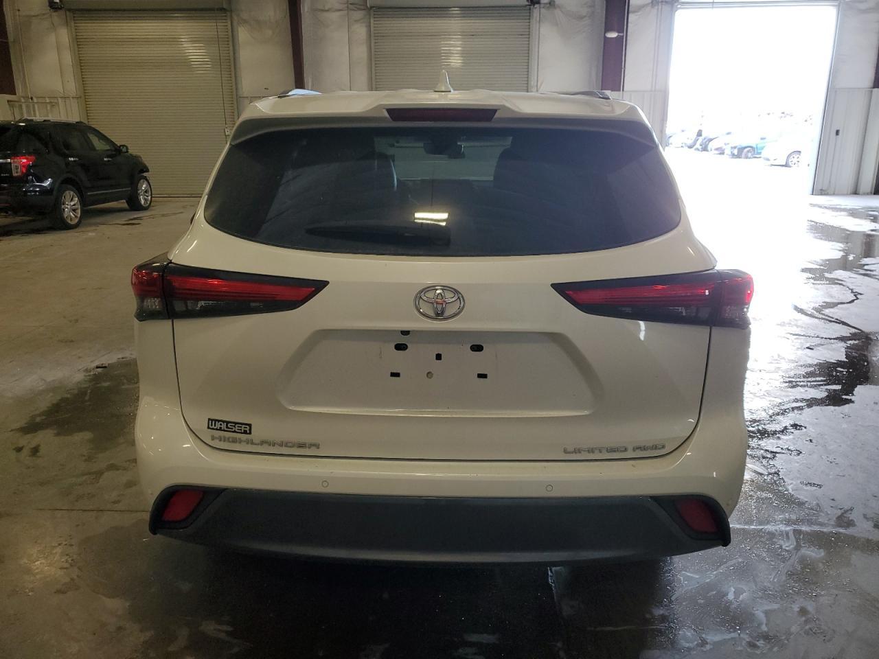 2020 TOYOTA HIGHLANDER