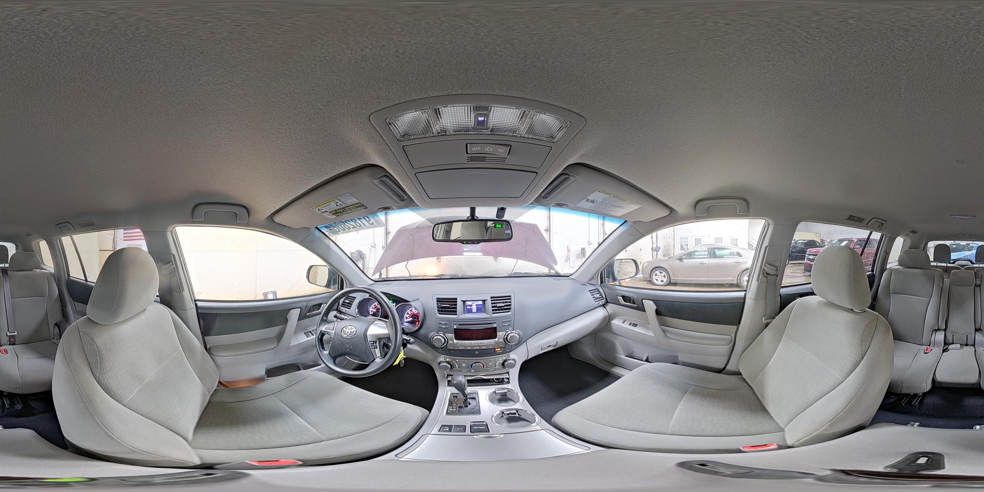 2013 TOYOTA HIGHLANDER