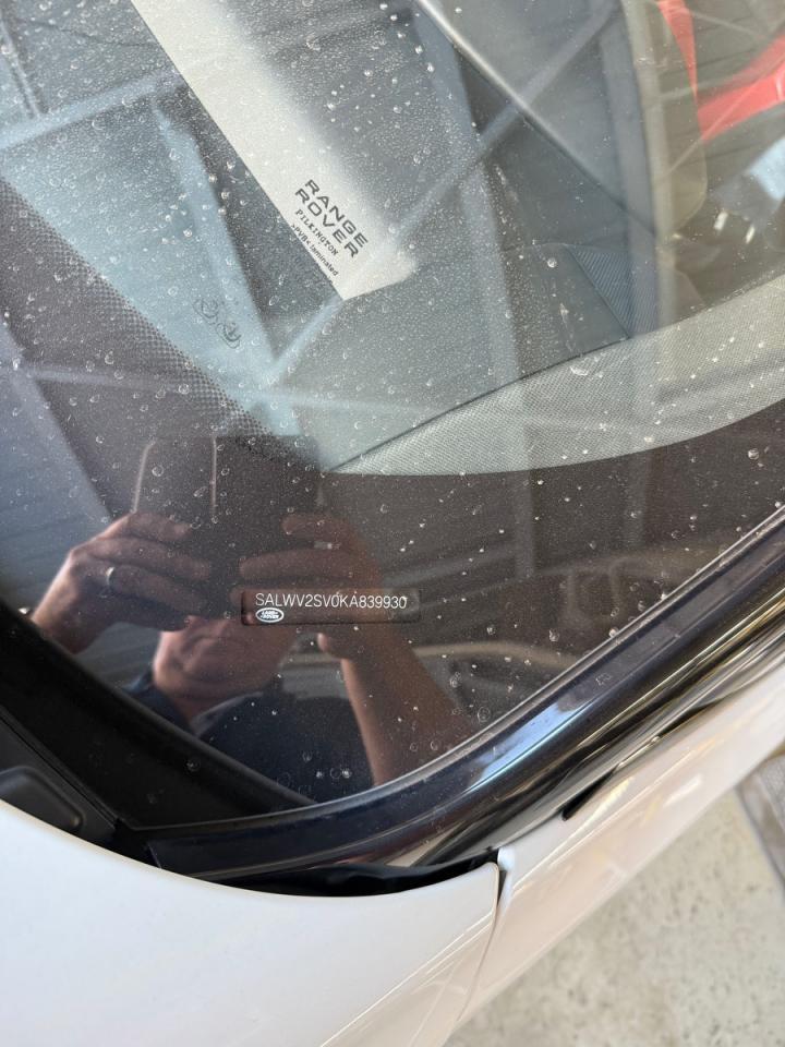 2019 LAND ROVER