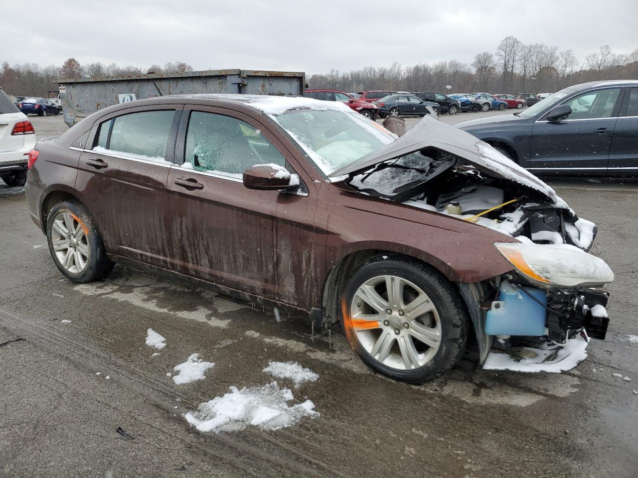 2013 CHRYSLER 200