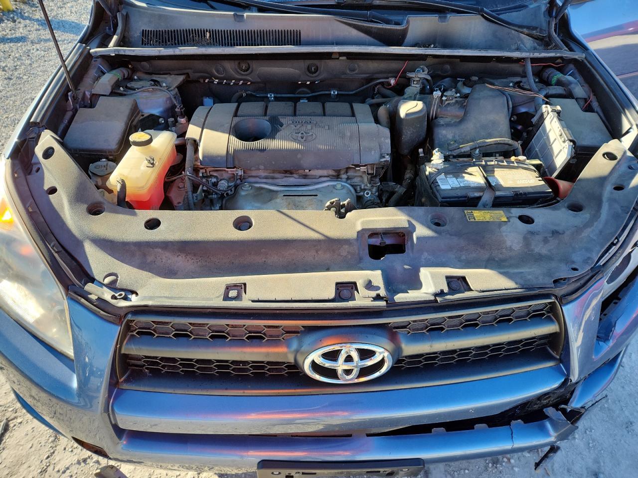 2011 TOYOTA RAV4