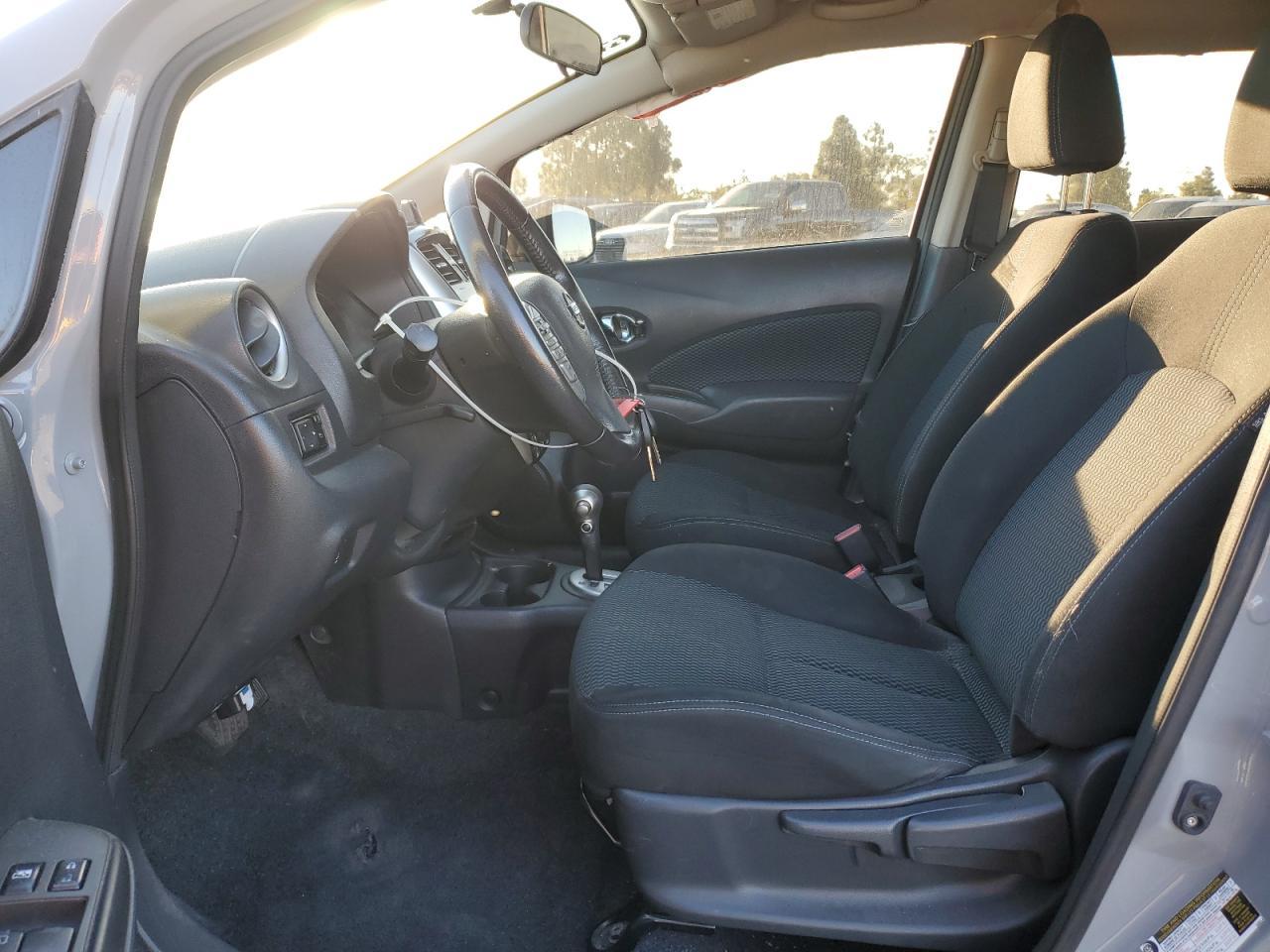 2016 NISSAN Versa Note