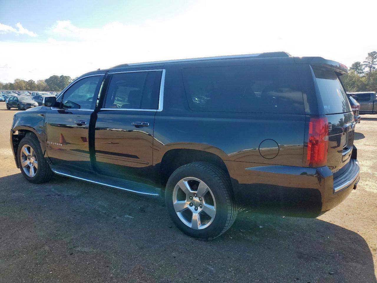 2017 CHEVROLET Suburban