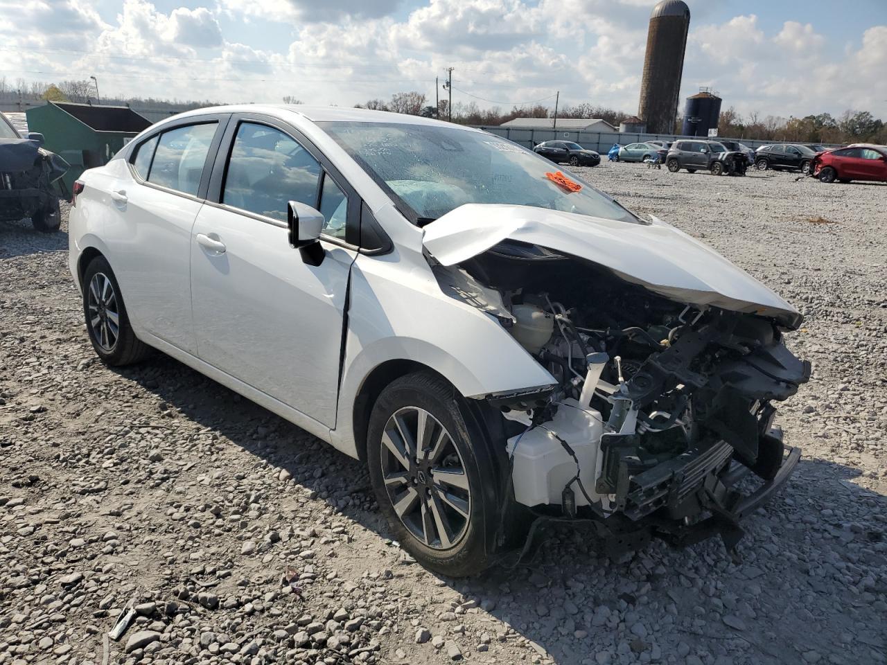 2025 NISSAN VERSA