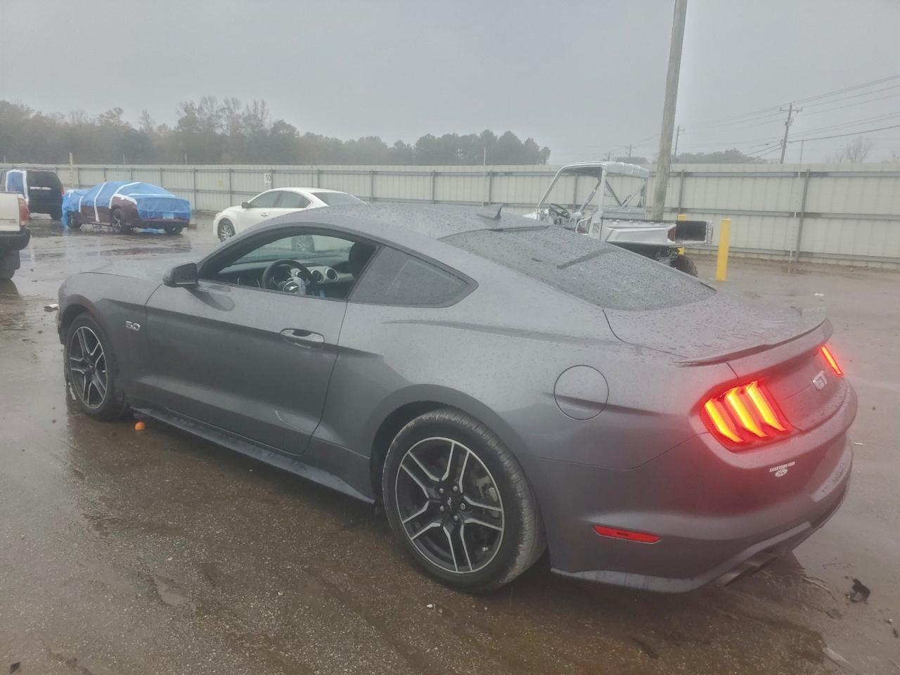 2021 FORD MUSTANG