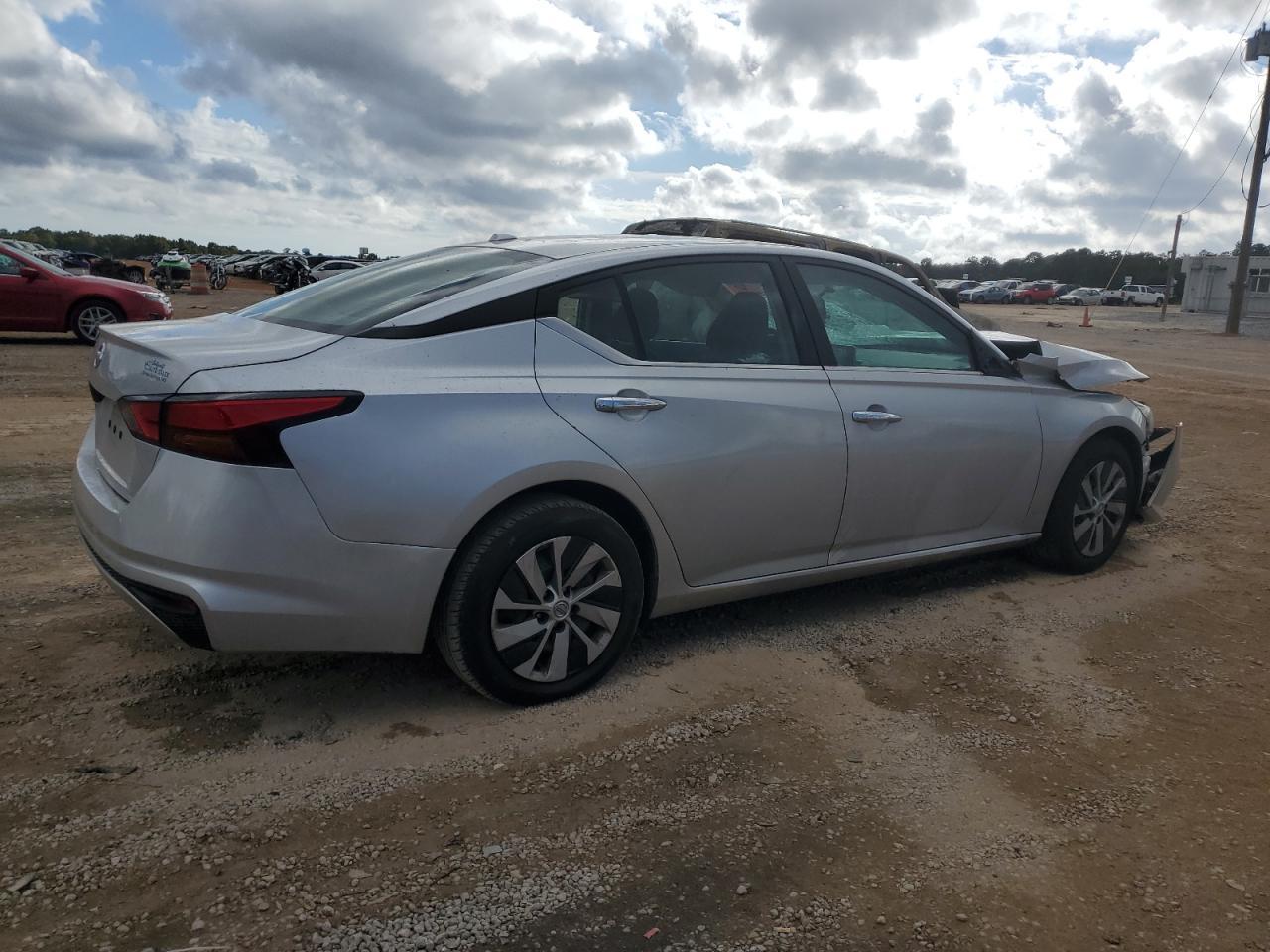 2020 NISSAN ALTIMA