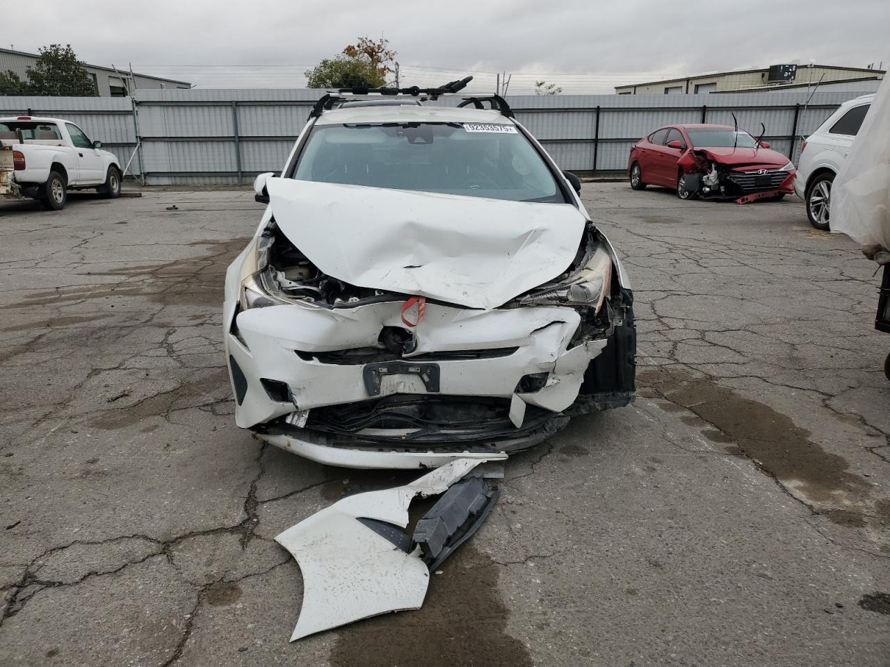 2017 TOYOTA PRIUS
