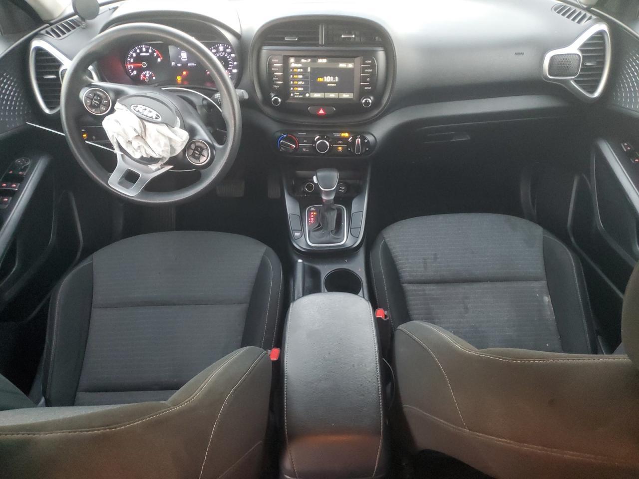 2021 KIA SOUL