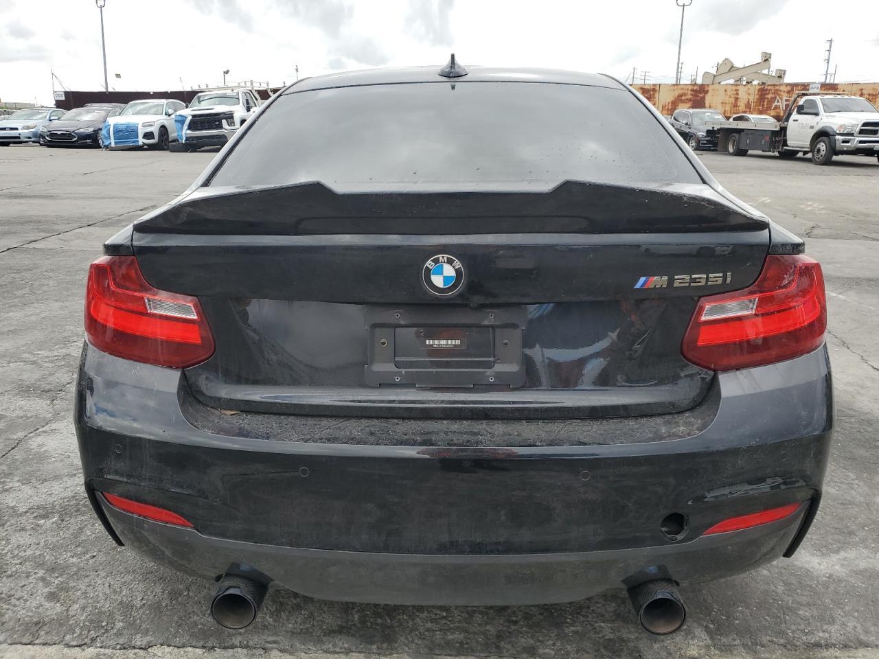 2016 BMW M235i