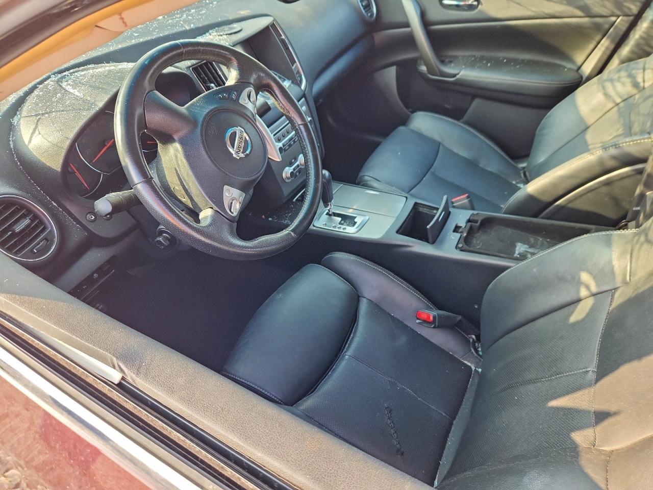 2014 NISSAN Maxima