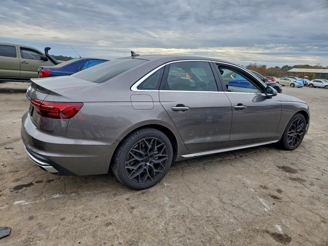 2020 AUDI A4