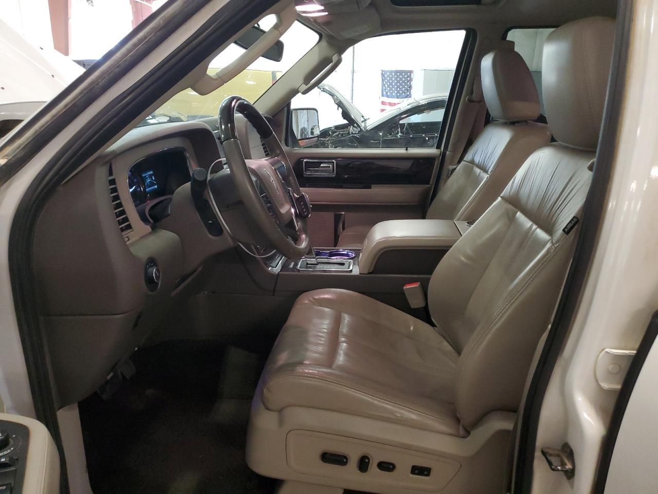 2015 LINCOLN Navigator