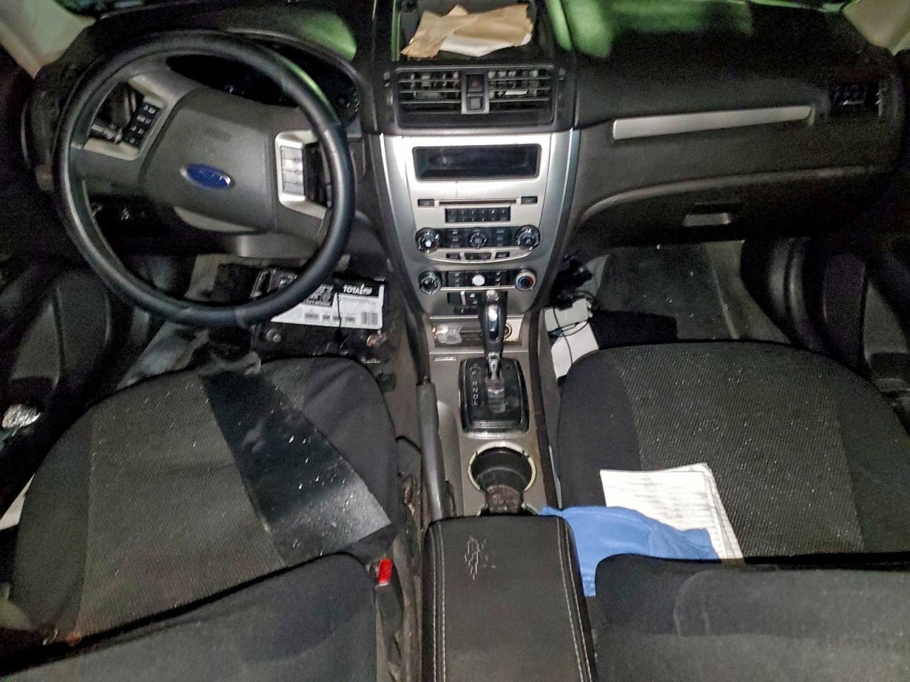 2010 FORD FUSION
