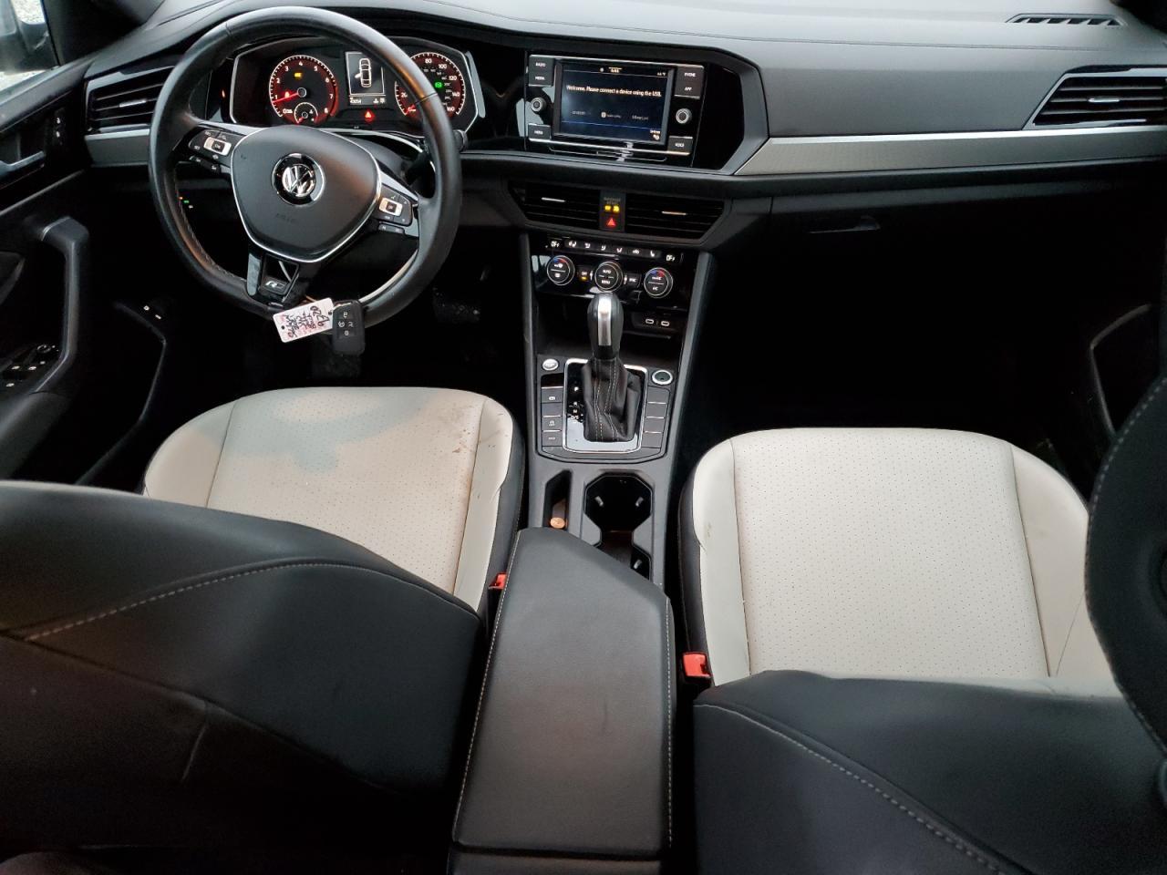 2021 VOLKSWAGEN JETTA
