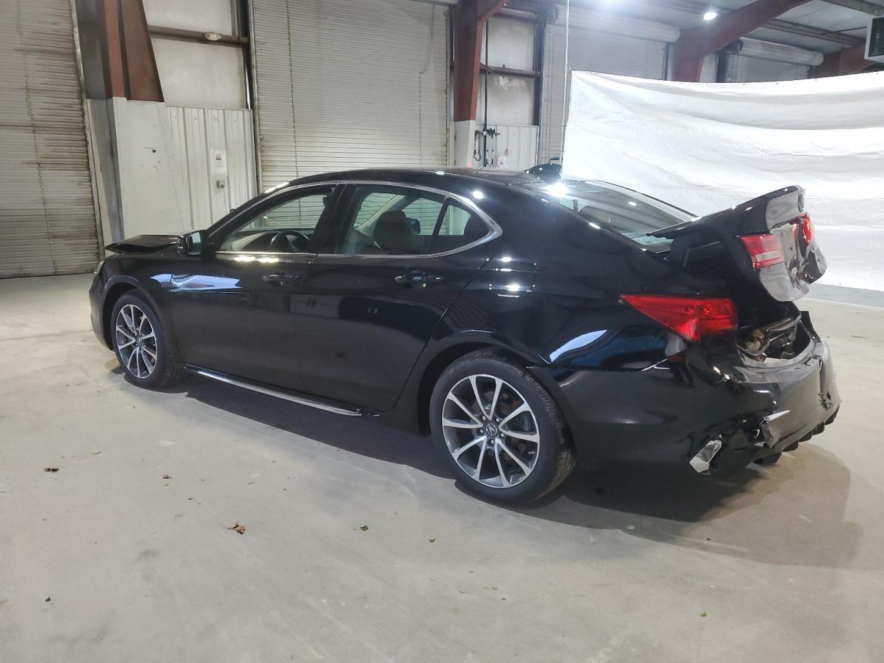 2018 ACURA TLX