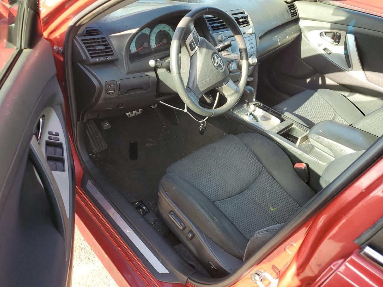 2010 TOYOTA CAMRY