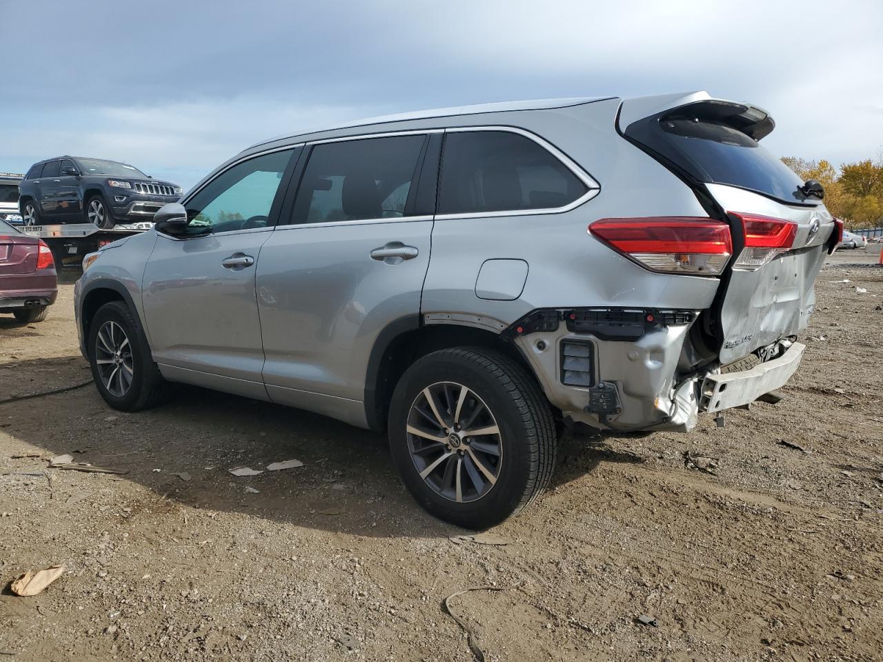2018 TOYOTA HIGHLANDER