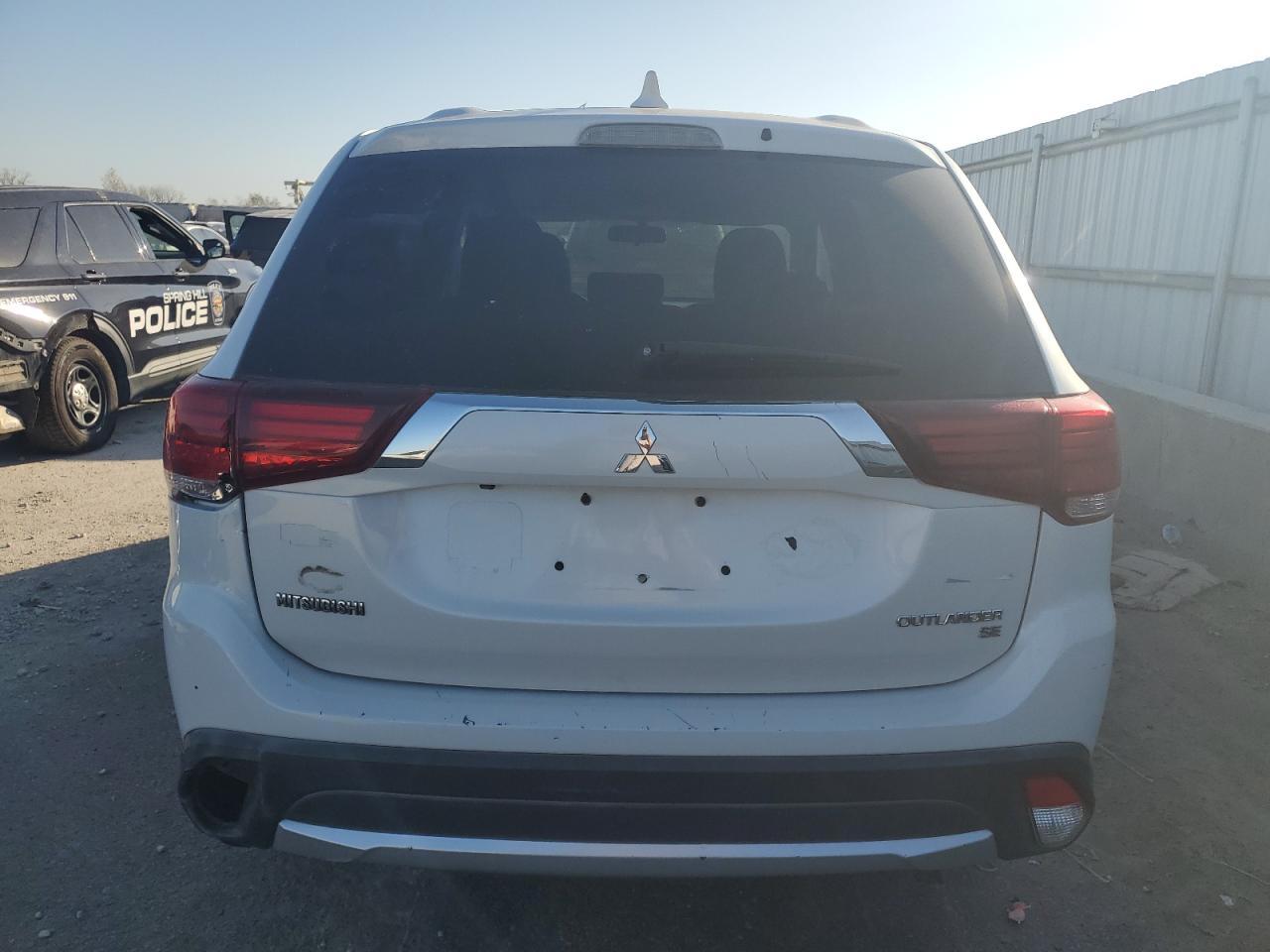 2017 MITSUBISHI outlander