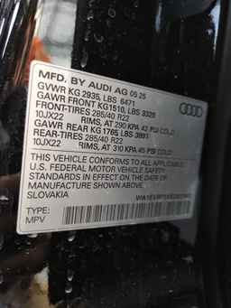 2025 AUDI Q8