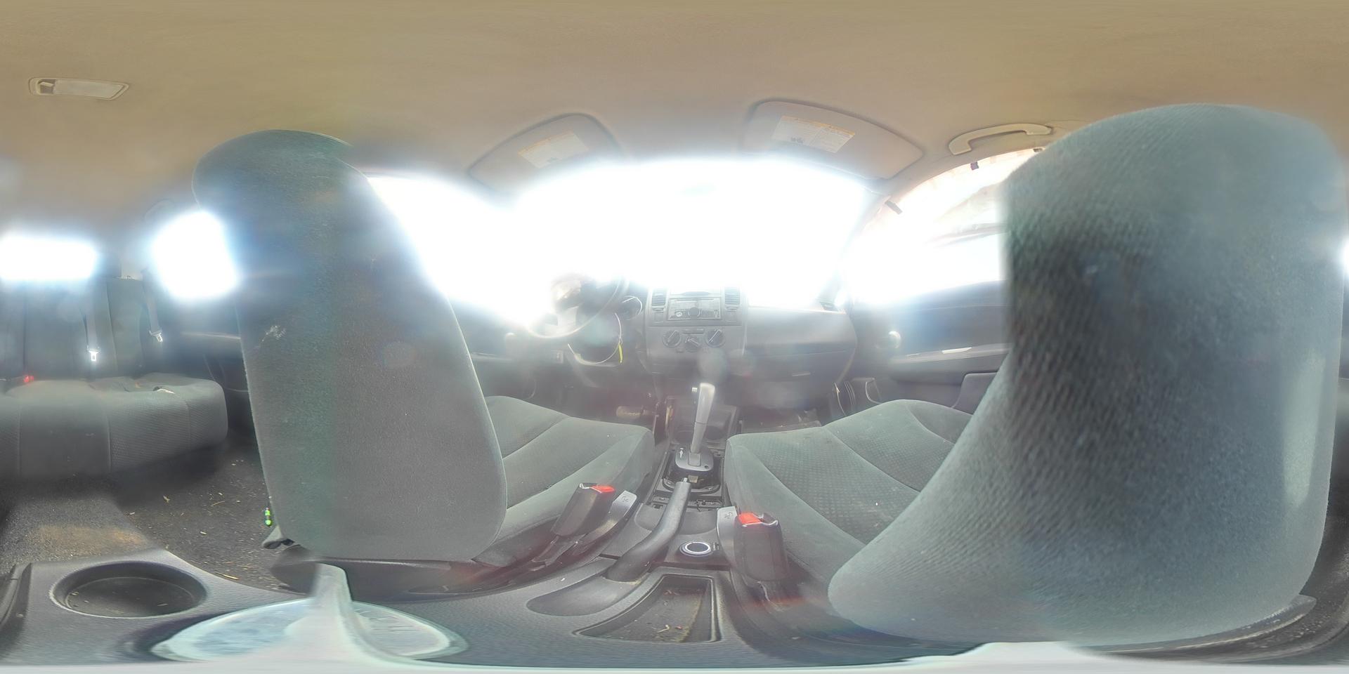 2012 NISSAN VERSA