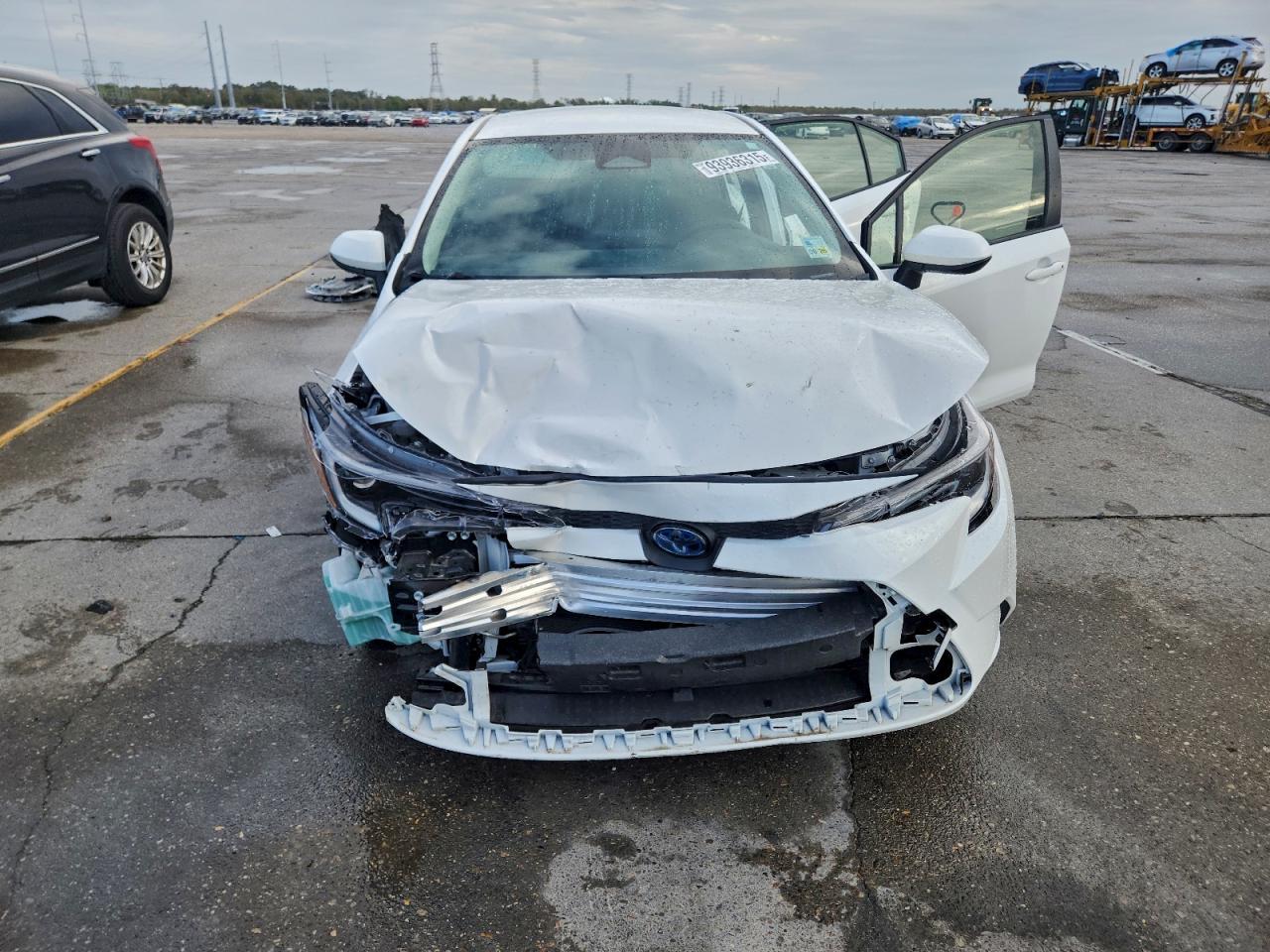 2023 TOYOTA COROLLA