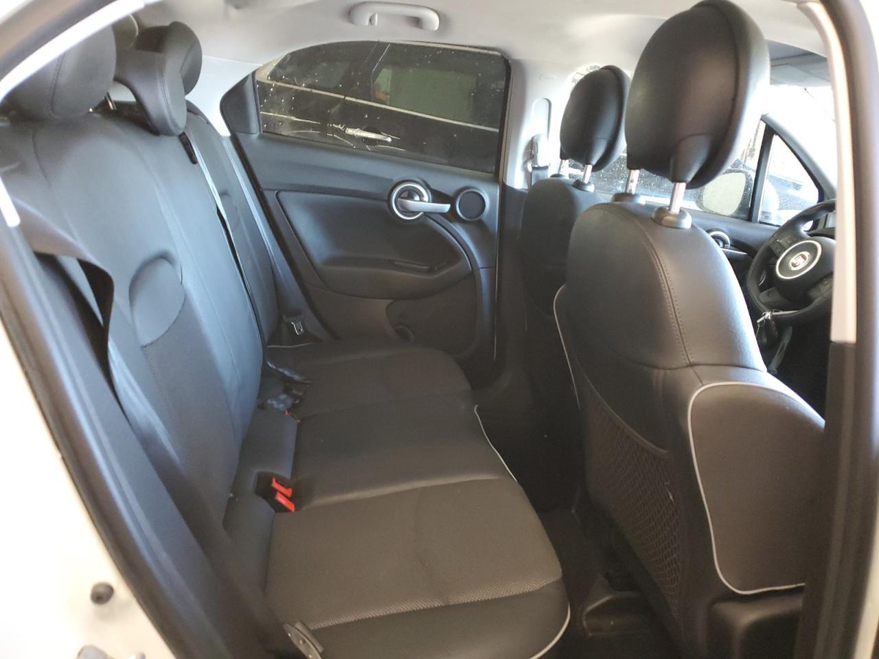 2016 FIAT 500X