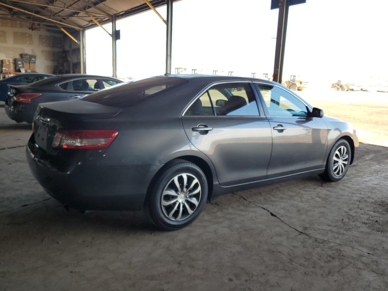 2010 TOYOTA CAMRY