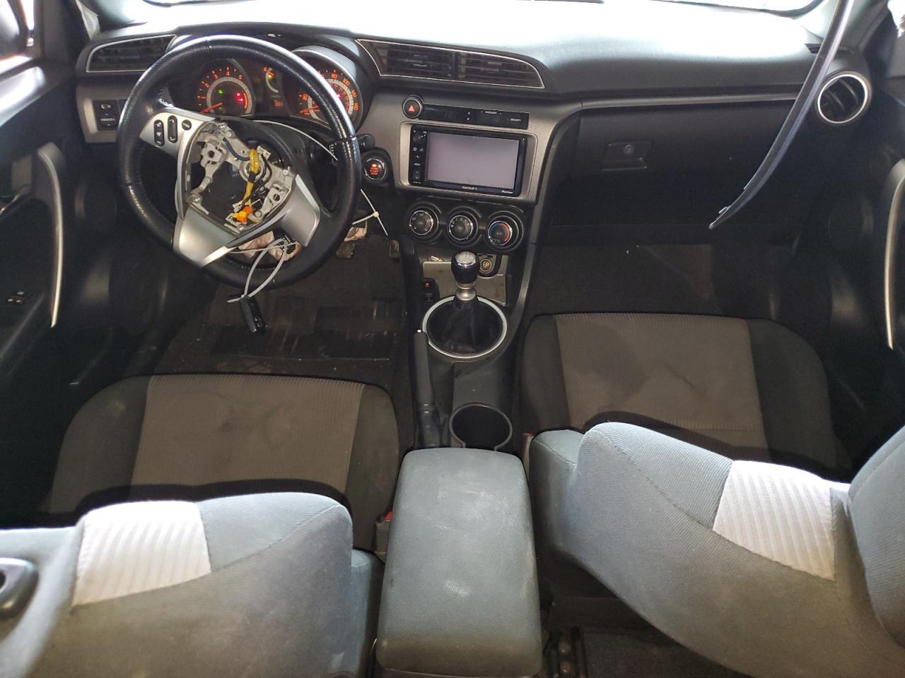 2016 TOYOTA SCION