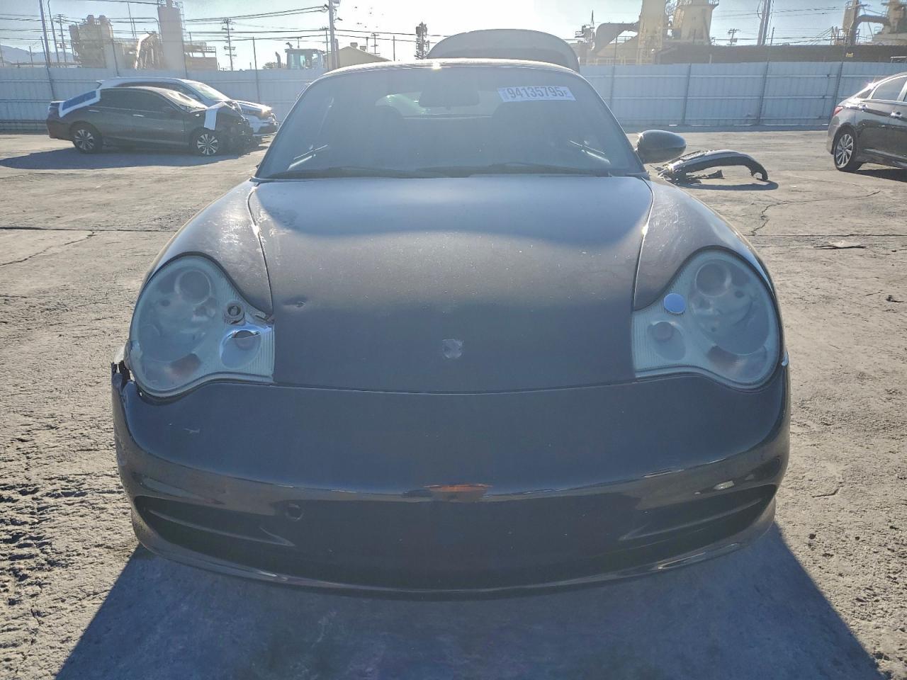 2002 PORSCHE 911