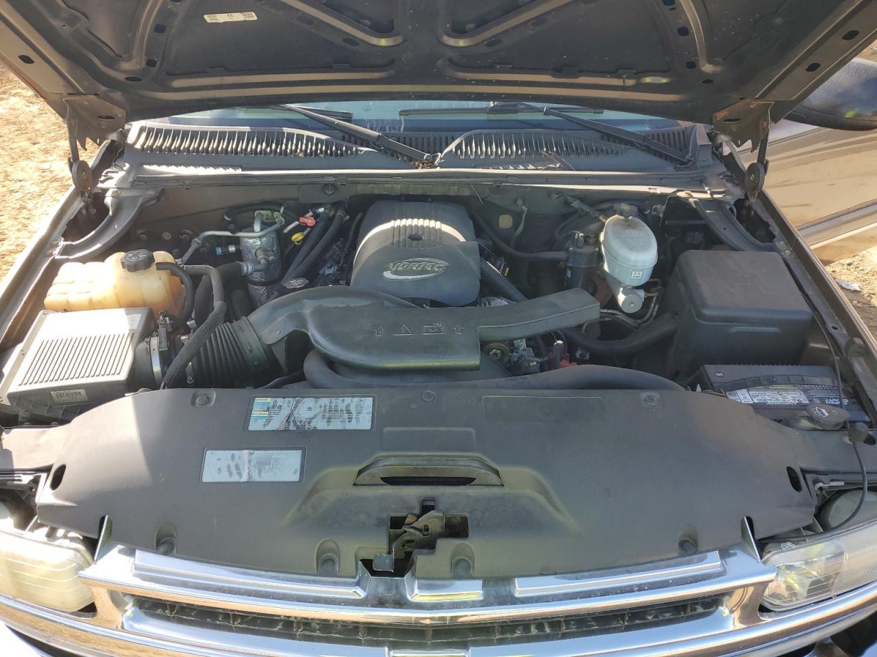 2003 CHEVROLET Tahoe